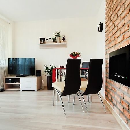 Jtb Apartament Odziezowa Leilighet Szczecin Eksteriør bilde